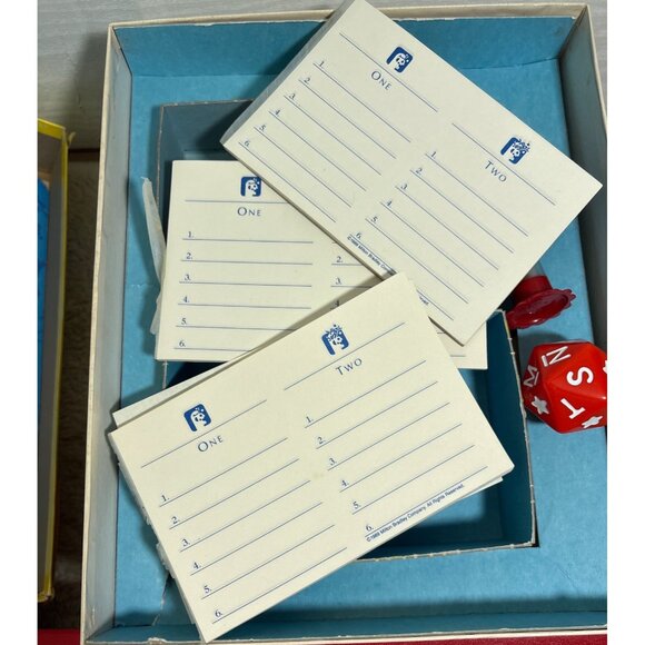 Scattergories Junior Board Game Ages 8-11 Complete Set By Milton Bradley 1990 - Picture 10 of 12